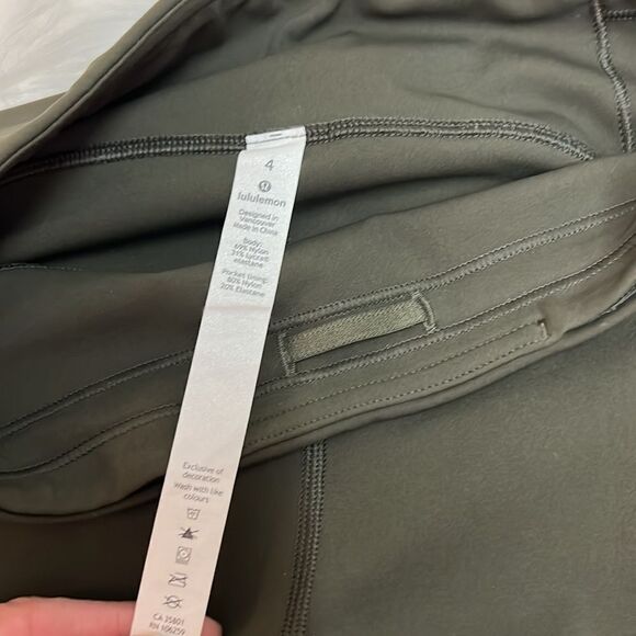 Lululemon Speed Up Tight *Full-On Luxtreme 28", Dark Olive C34 ALL - Picture 9 of 11